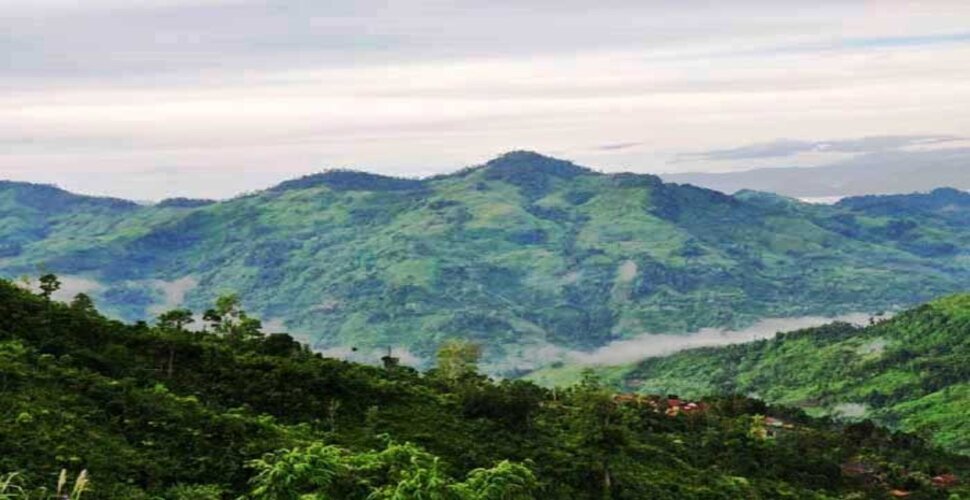 Le-parc-national-de-Chu-Mom-Ray 